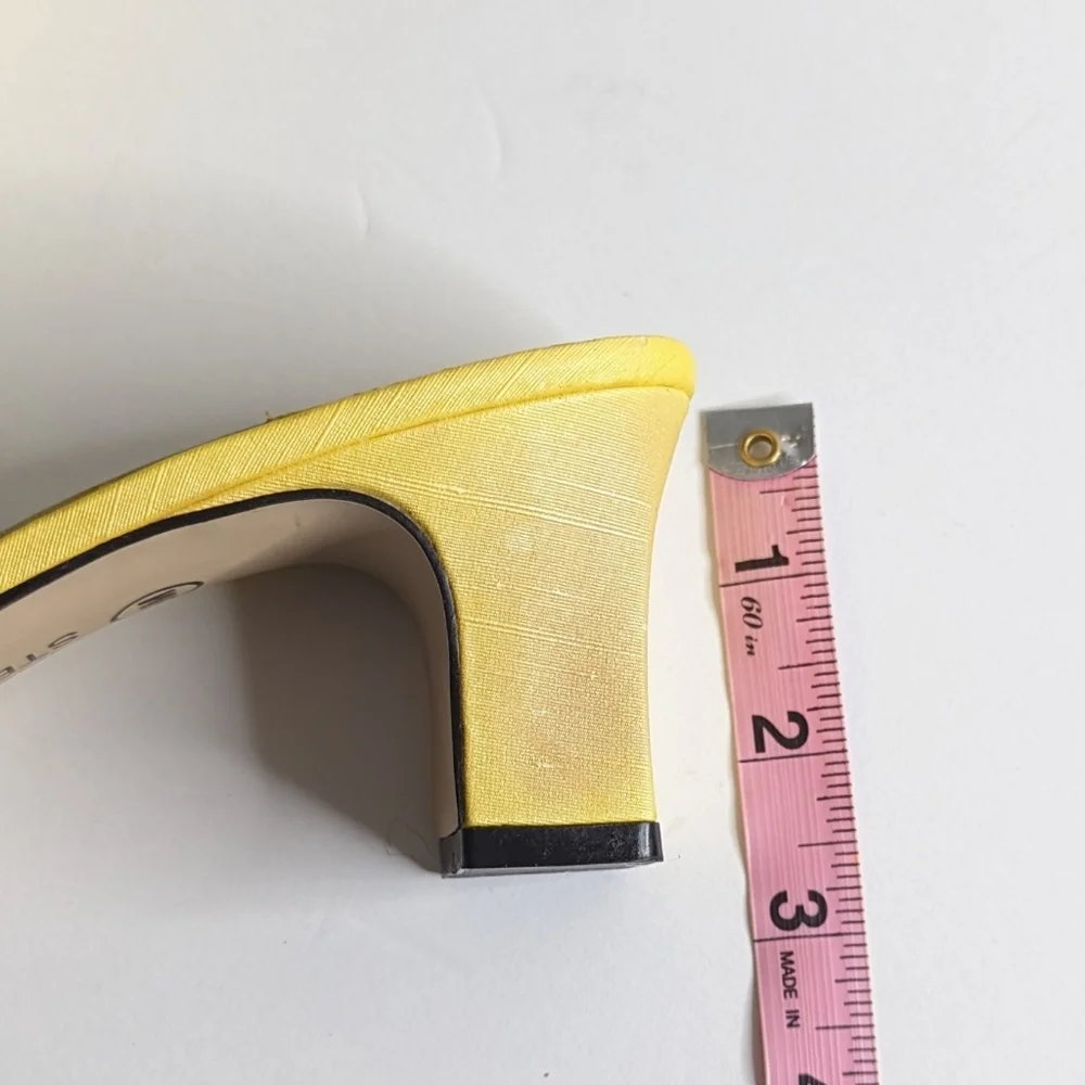VTG Square Toe Chunky Heel Yellow Slip On Heels - Picture 8 of 8